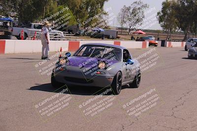 media/Sep-14-2025-Speed Ventures (Sun) [[b2951cd086]]/Around the Pits/